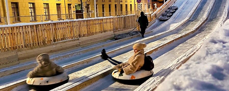 Горка на Дворцовой площади: во сколько открытие 14 декабря 2024 года?