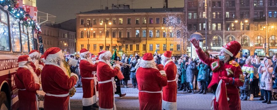 Расписание новогоднего ДедМоробуса в Санкт-Петербурге 23-31 декабря 2023 года